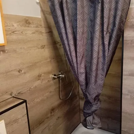 아파트 Stadtnah An Der Foerde 75 01 R 플렌스부르크