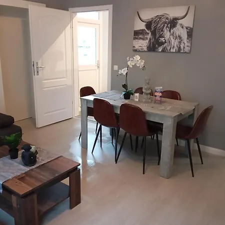 아파트 Stadtnah An Der Foerde 75 01 R