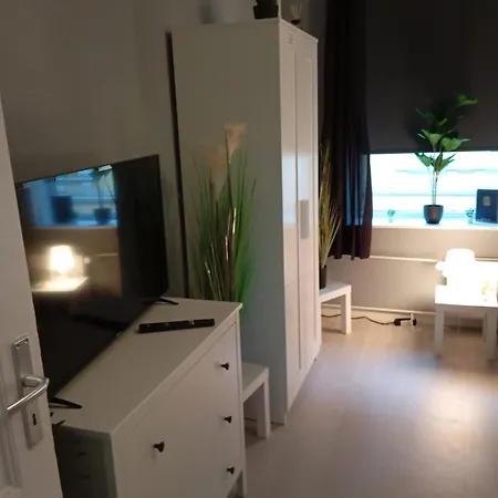 Stadtnah An Der Foerde 75 01 R Flensbourg